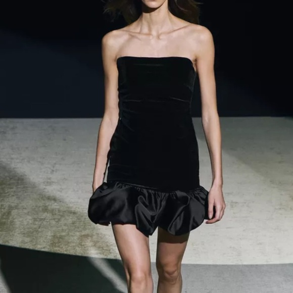 Zara Women’s ZW COLLECTION SHORT VELVET DRESS Sz XS - Picture 9 of 9